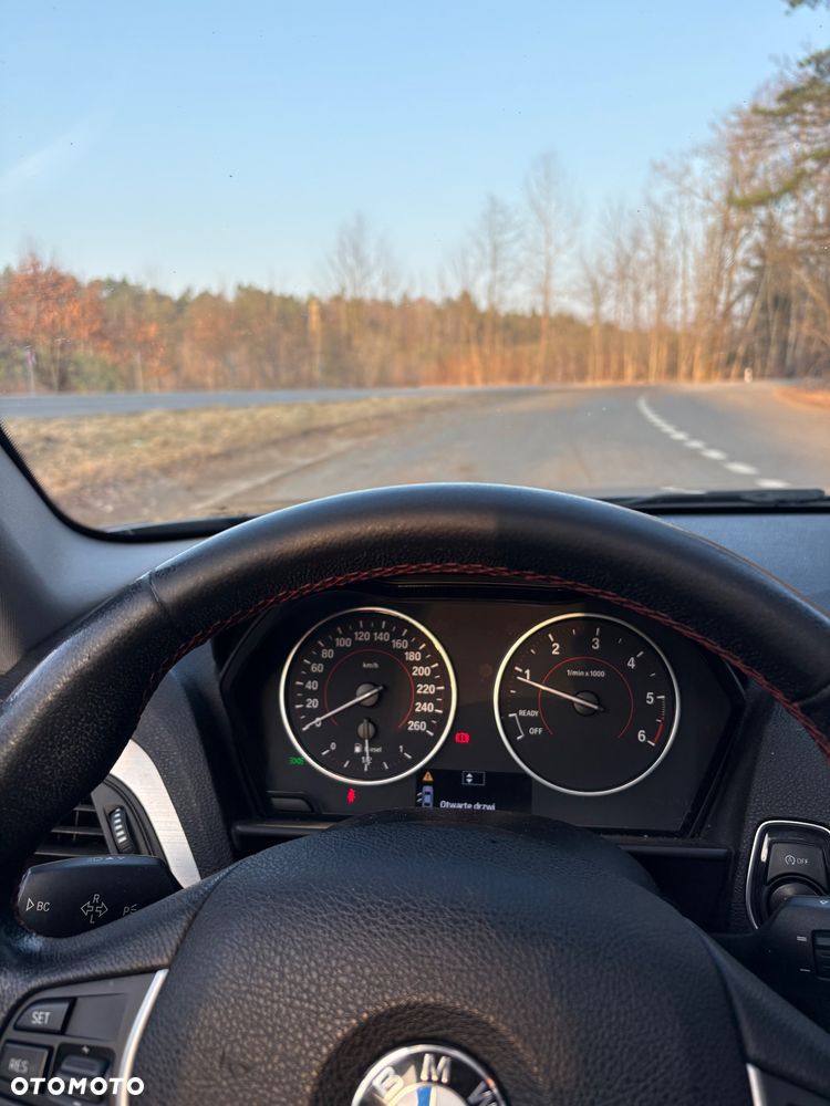 BMW Seria 1 120d BluePerformance Sport Line - 14