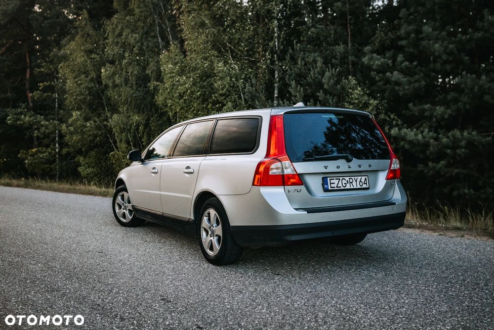 Volvo V70 2.0D Summum - 12