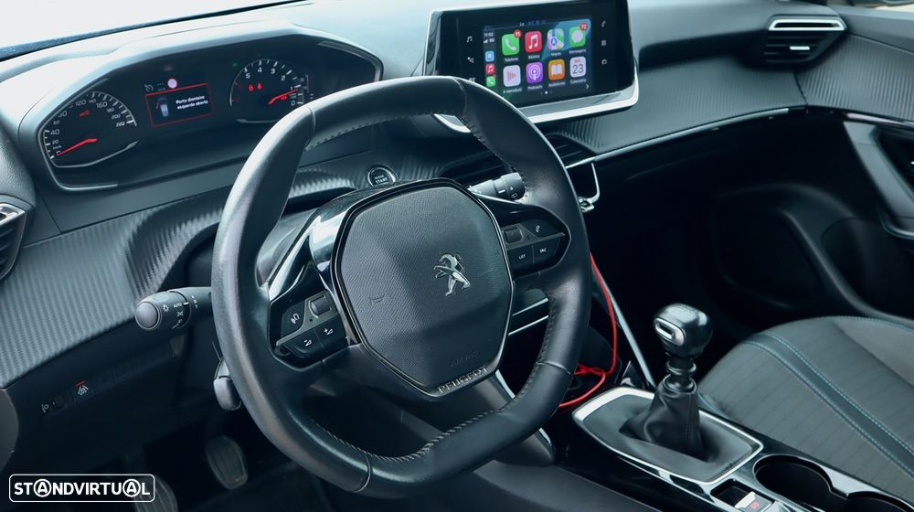 Peugeot 2008 PureTech 100 Allure - 23