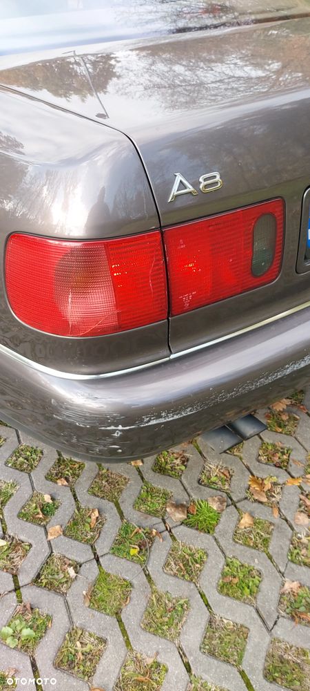 Audi A8 - 8