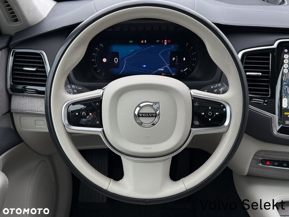 Volvo XC 90 - 16