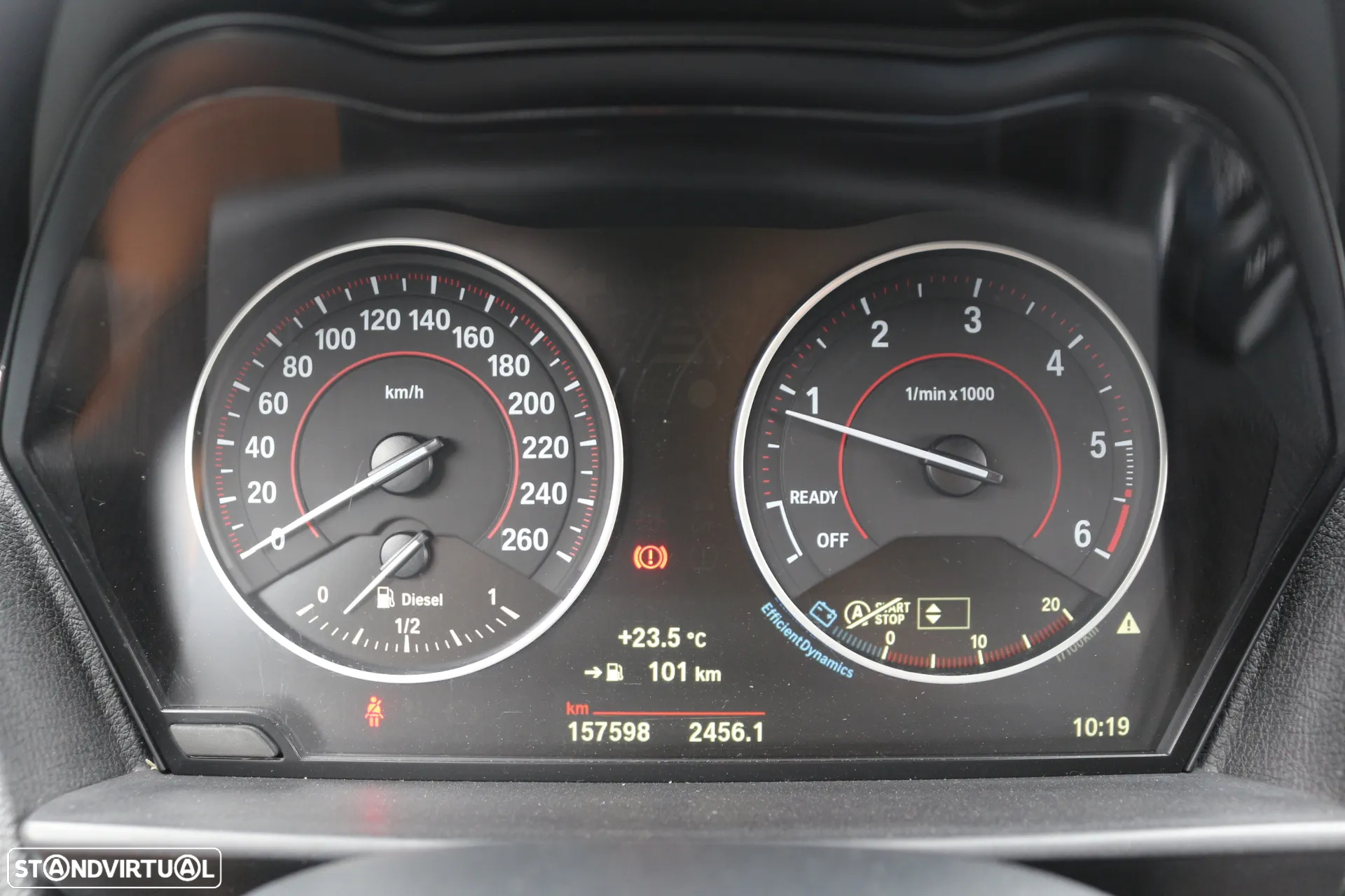 BMW 118 d Pack M - 16