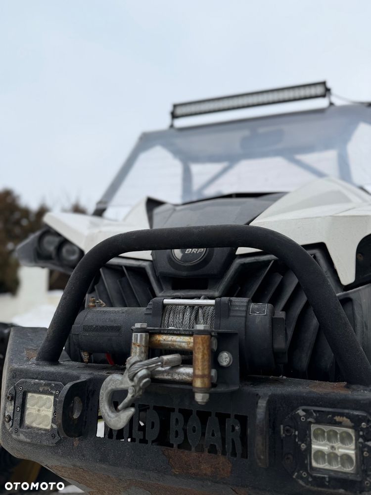 Can-Am Maverick - 17