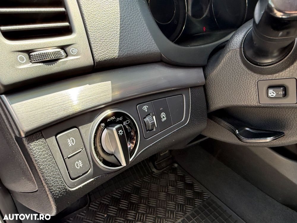 Hyundai i40 1.7 CRDI CW 7DCT Supreme+ - 19