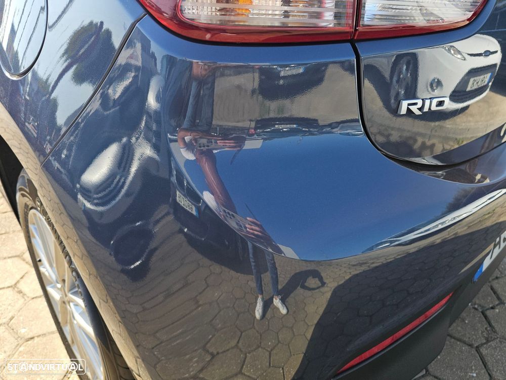 Kia Rio 1.2 CVVT Urban - 12