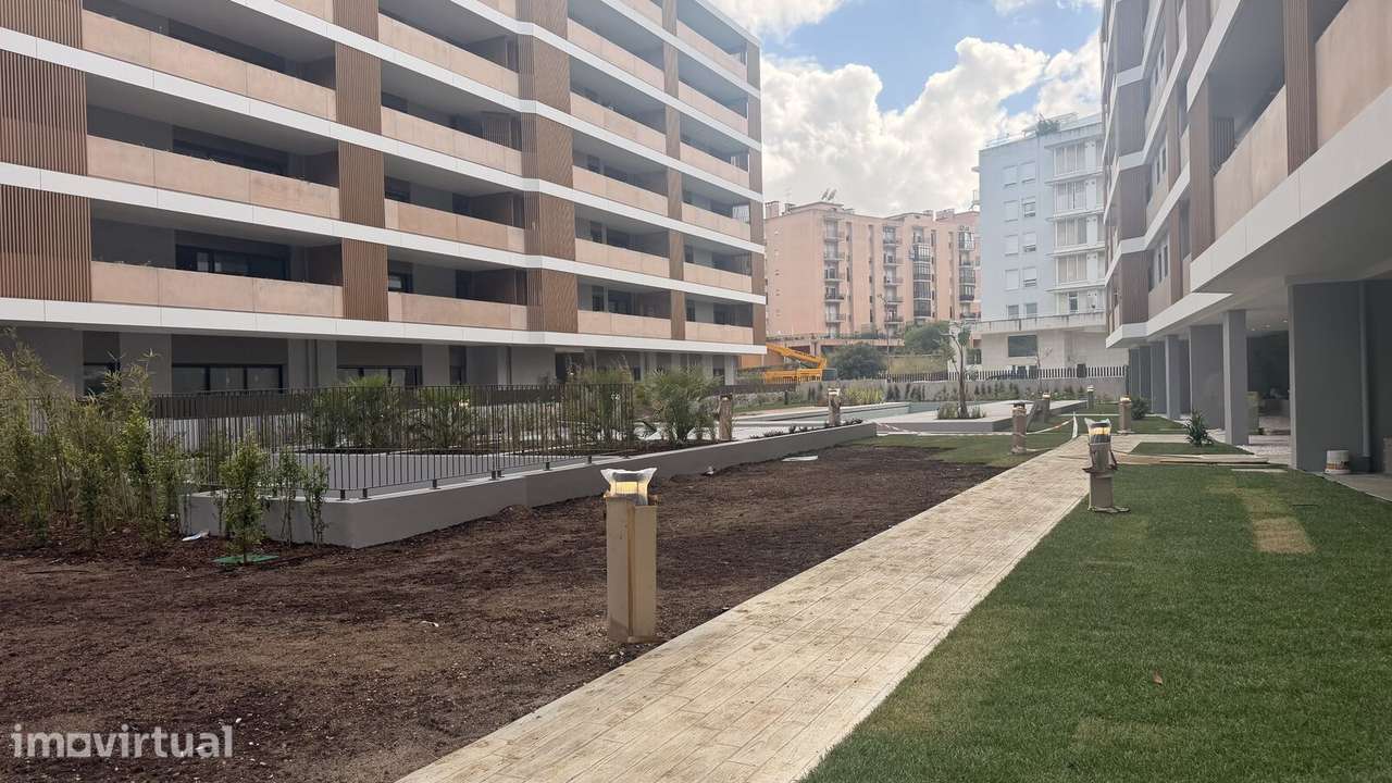 Apartamento T2 com piscina, Telheiras, Lisboa - Grande imagem: 2/30