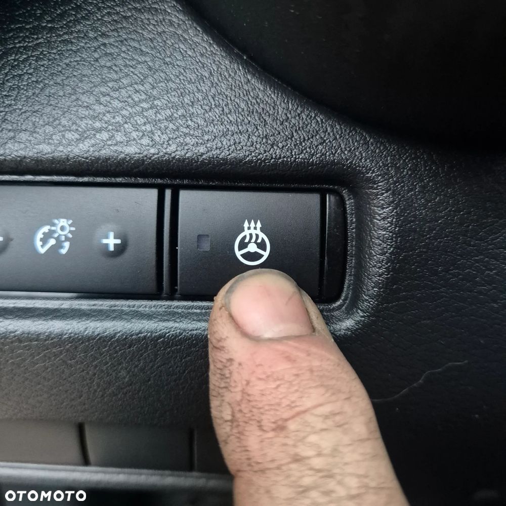 Nissan Juke 1.0 DIG-T DCT N-Design - 30