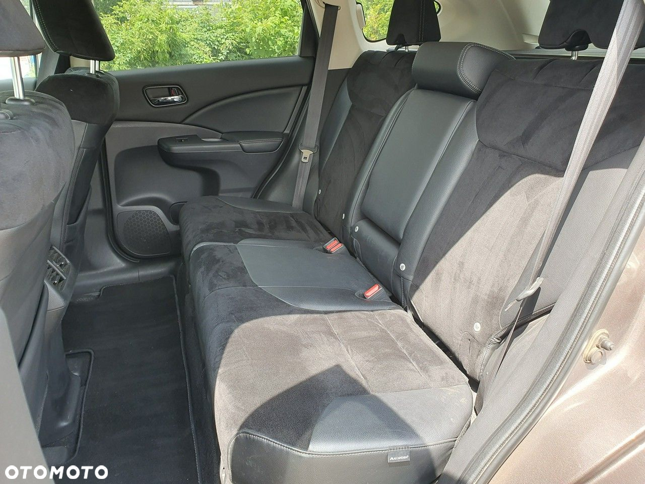 Honda CR-V - 13