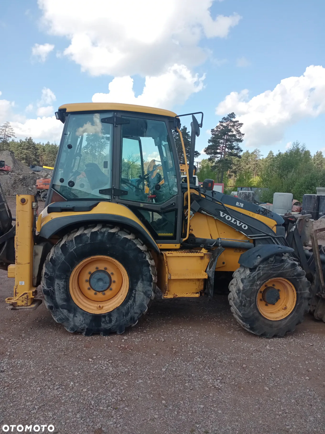 Volvo BL71B - 6