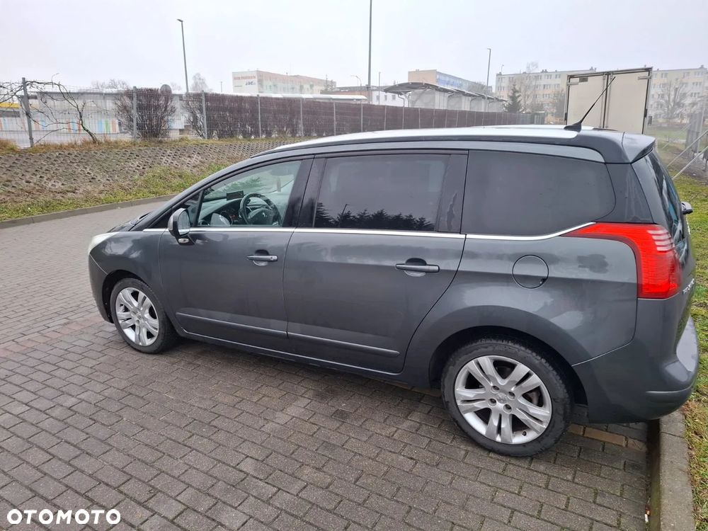 Peugeot 5008 2.0 HDi Family 7os - 5