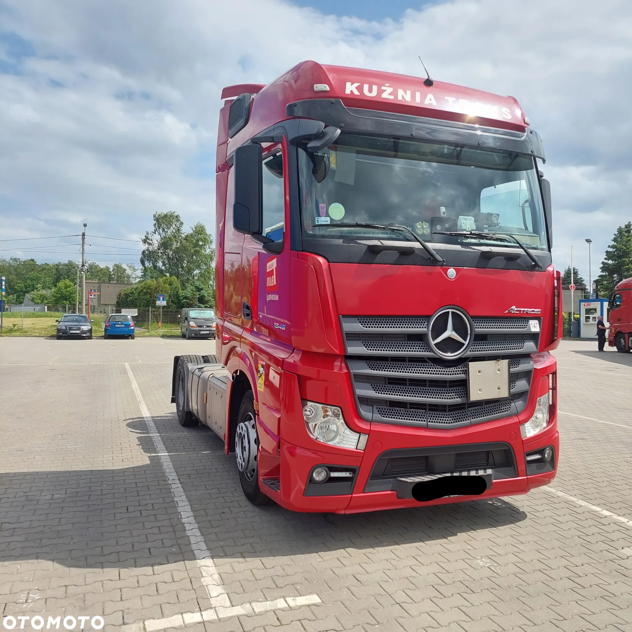 Mercedes-Benz Actros - 3