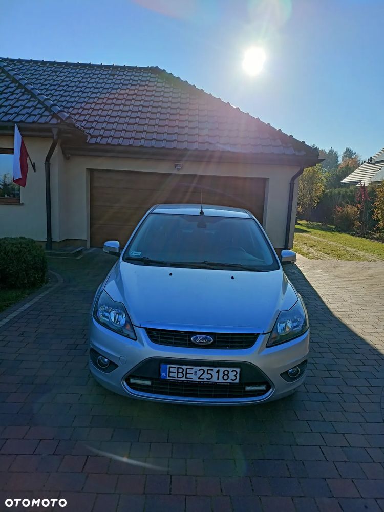 Ford Focus 1.8 FF Ghia - 6