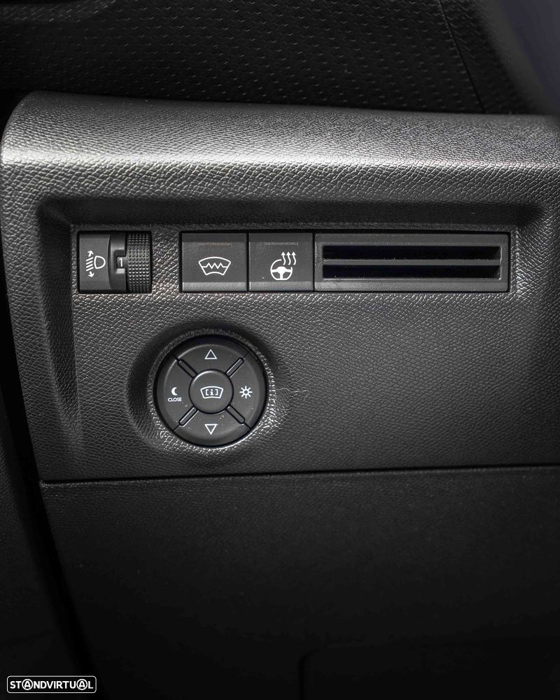 Citroën C4 PureTech 130 Stop&Start EAT8 MAX - 34