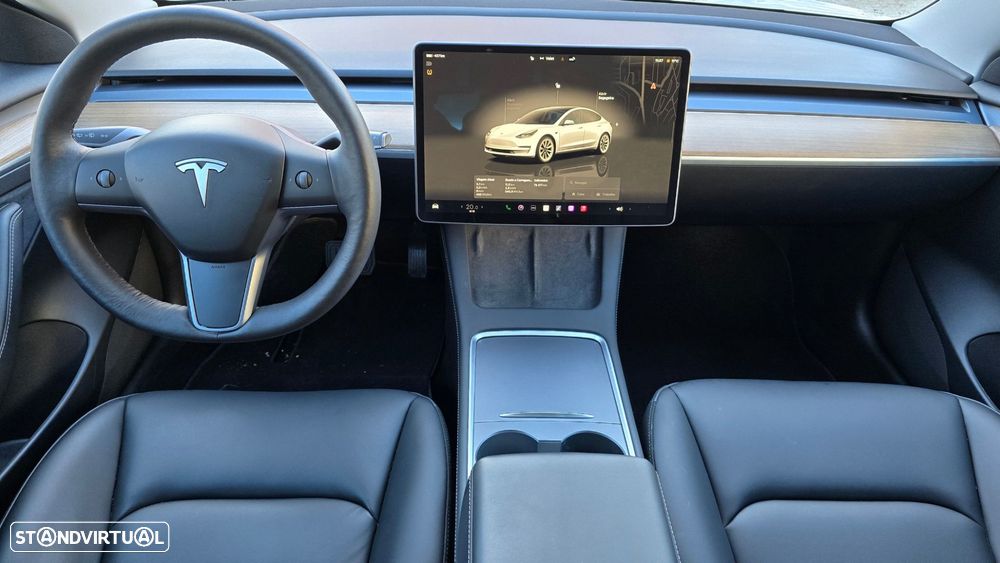 Tesla Model 3 - 11