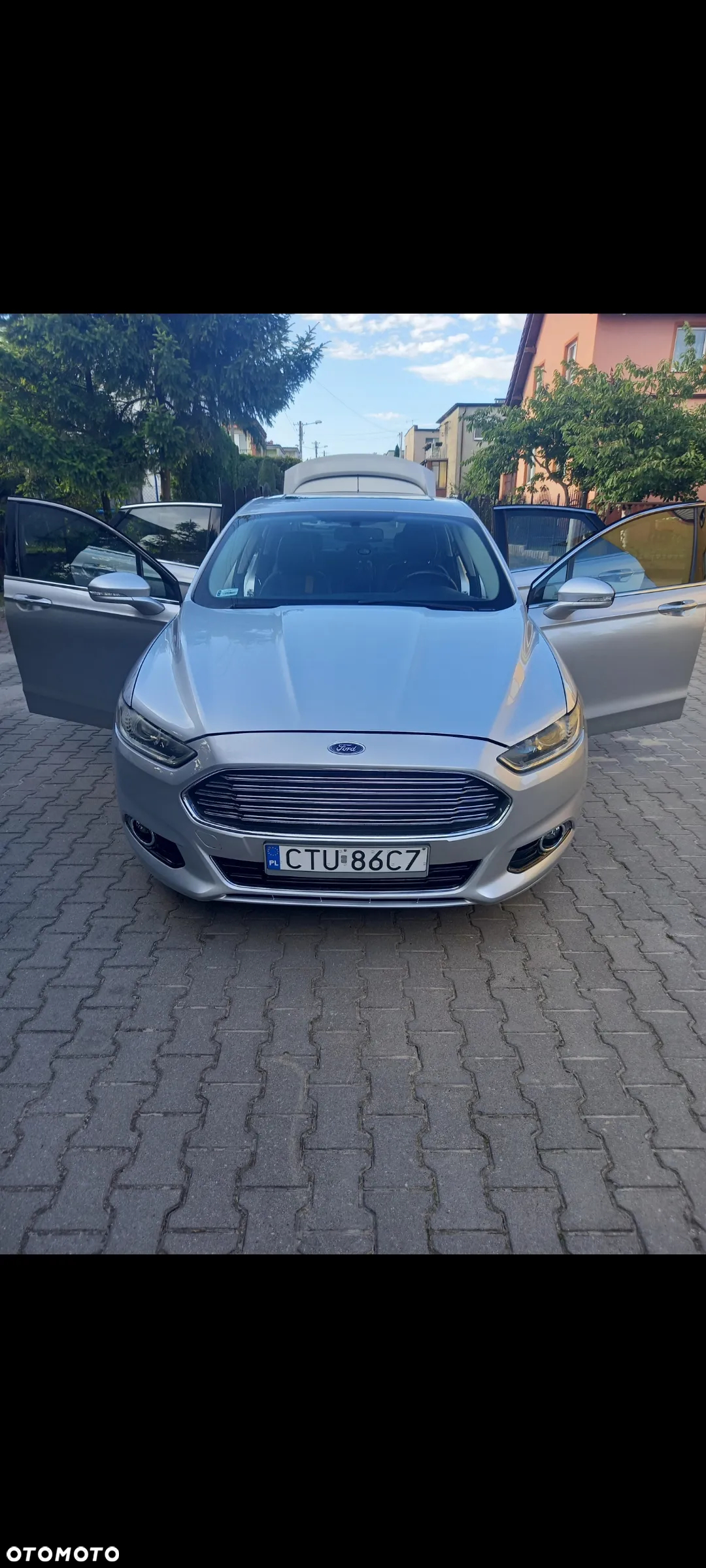 Ford Fusion 2.0 EcoBoost Titanium - 4