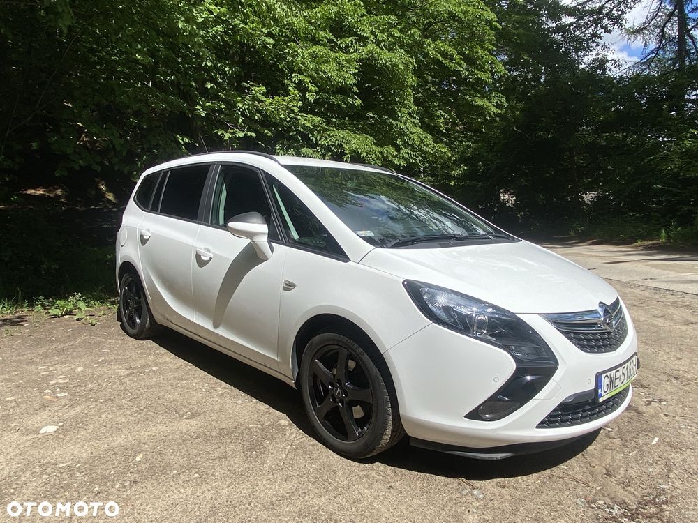 Opel Zafira - 1