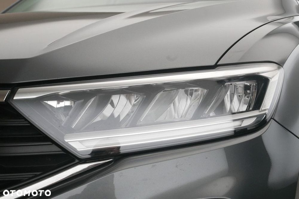 Volkswagen T-Roc 1.5 TSI Life - 13