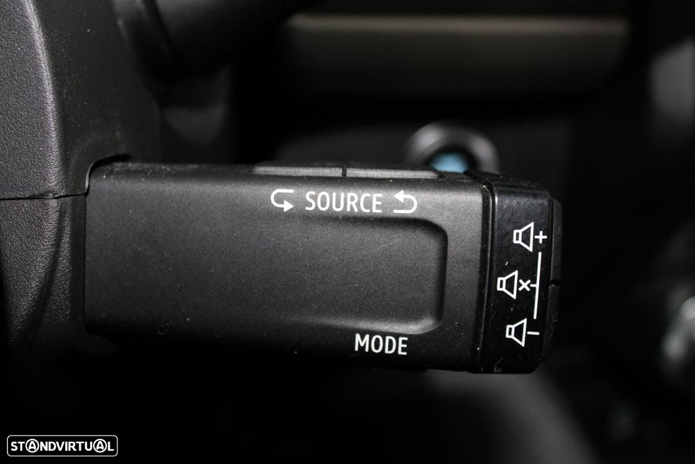 Renault Zoe (c/ Bateria) EV50 135hp Techno - 19