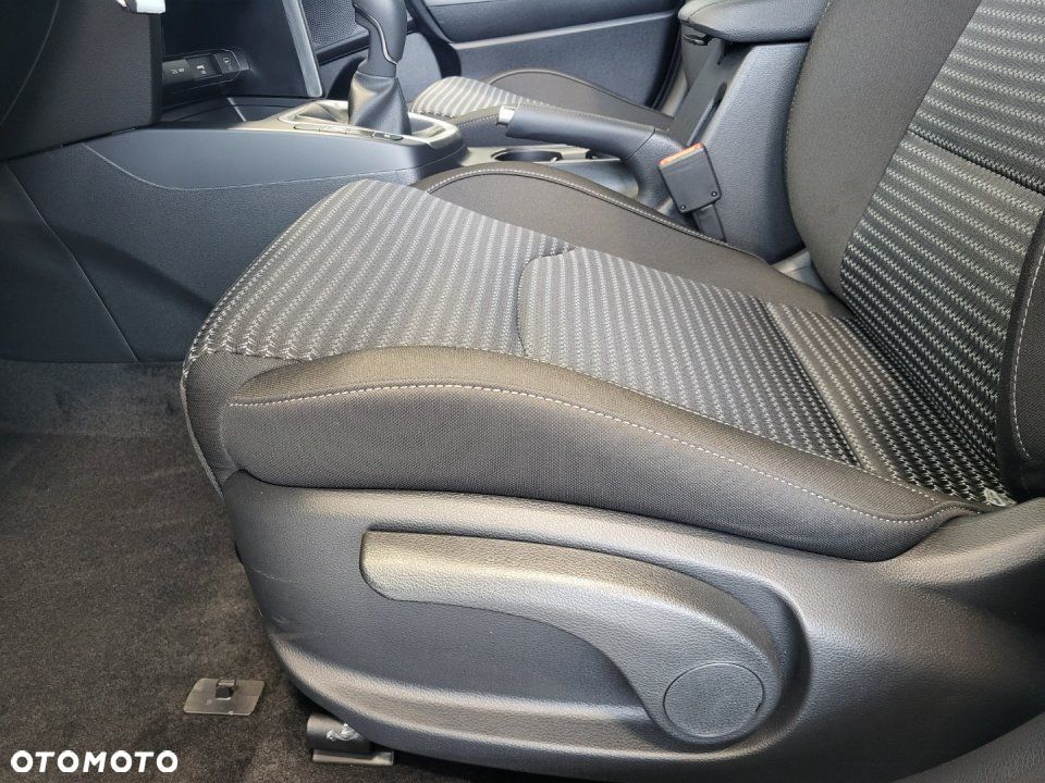 Kia Ceed - 21