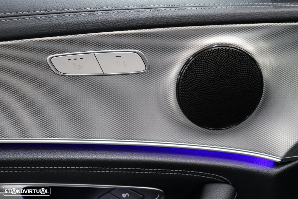 Mercedes-Benz E 220 d AMG - 11