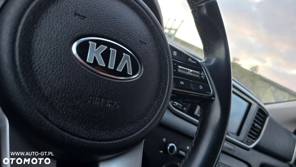 Kia Sportage - 16