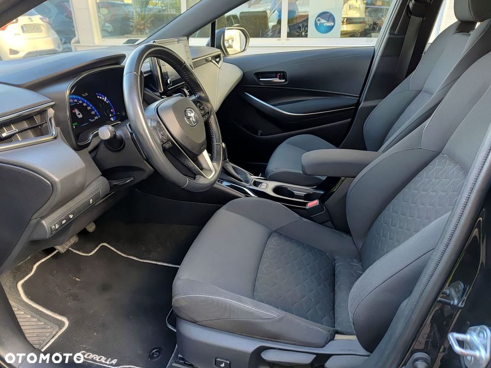 Toyota Corolla 2.0 Hybrid Comfort - 10