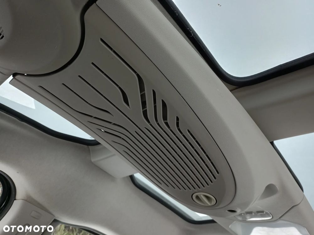 Peugeot Partner - 26