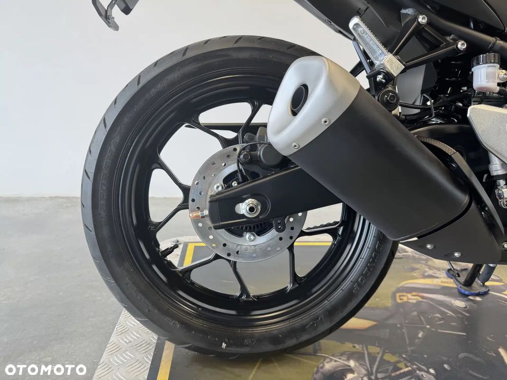 Yamaha MT - 15