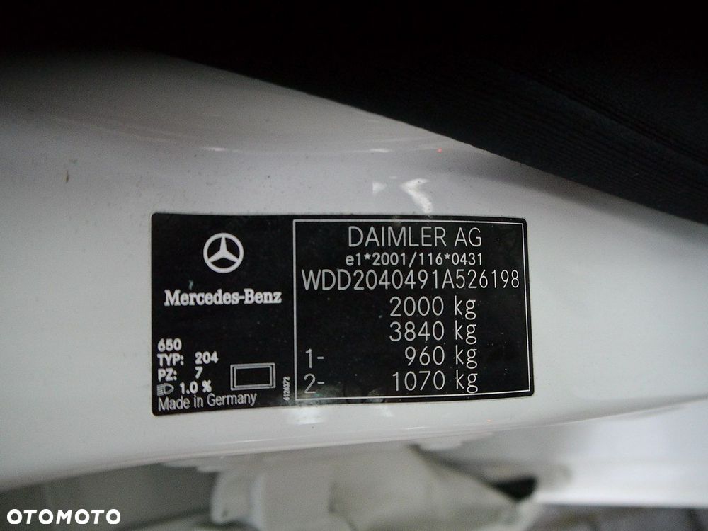 Mercedes-Benz Klasa C 180 BlueEFFICIENCY 7G-TRONIC Avantgarde - 34