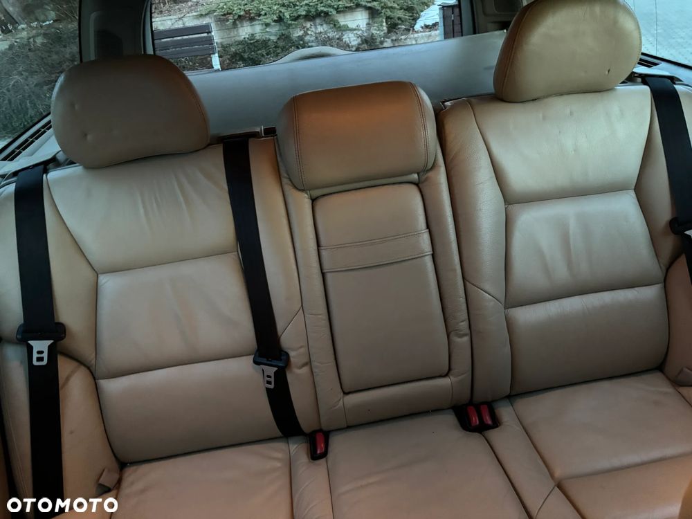 Volvo V70 2.4 Momentum - 14