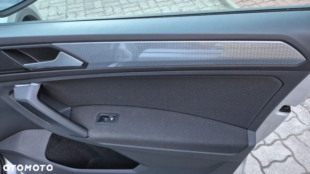 Volkswagen Tiguan 1.5 TSI EVO Life - 20