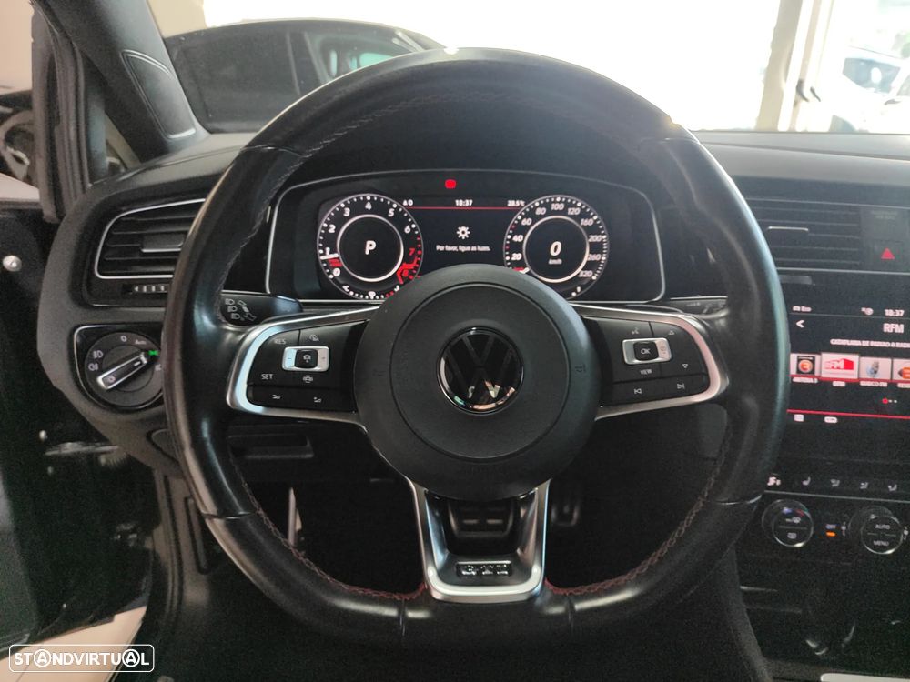 VW Golf GTI 2.0 TSI OPF DSG Performance - 27