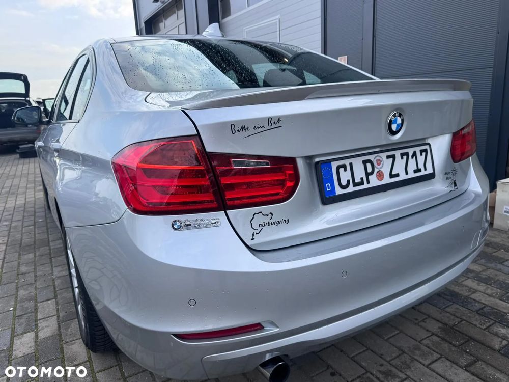 BMW Seria 3 316d Sport Line - 37