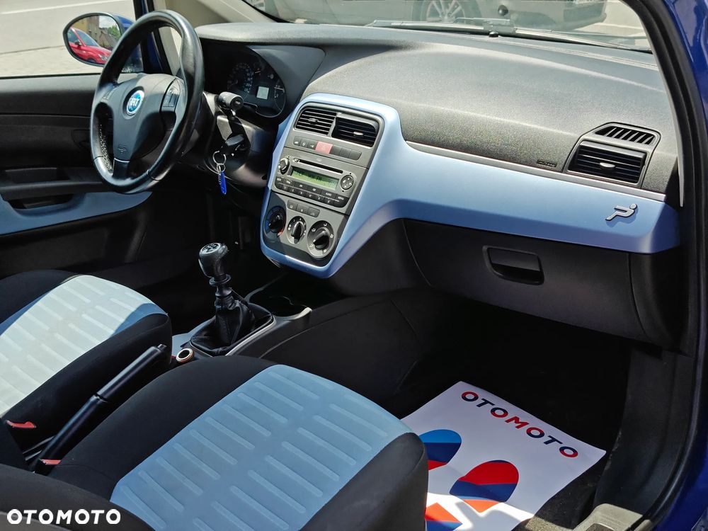 Fiat Grande Punto 1.4 8V - 19