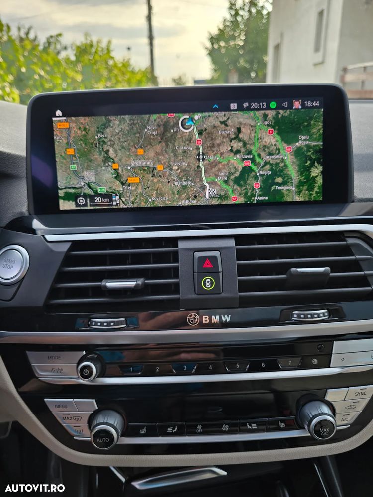 BMW X3 xDrive30e AT PHEV - 27