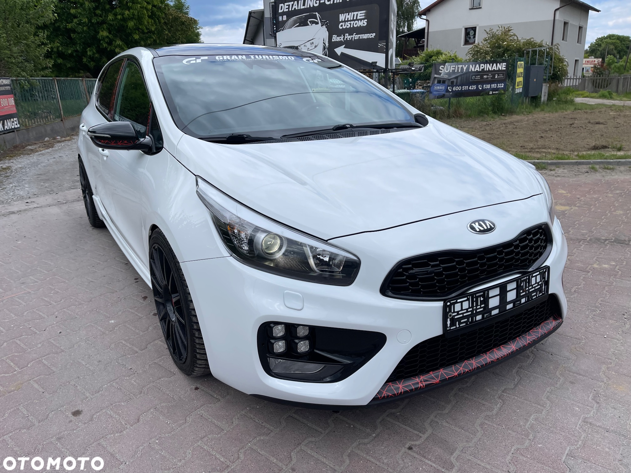 Kia Ceed 1.6 T-GDI GT-Track - 4
