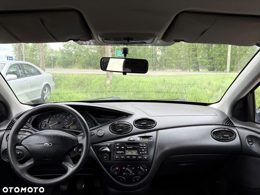 Ford Focus - 9