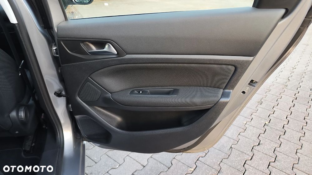 Peugeot 308 BlueHDi 150 Stop & Start Allure - 23