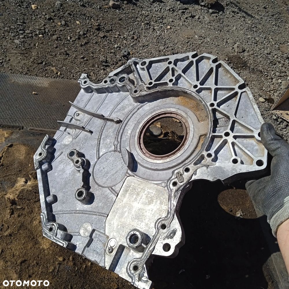 Obudowa rozrządu 059103171DG - 2