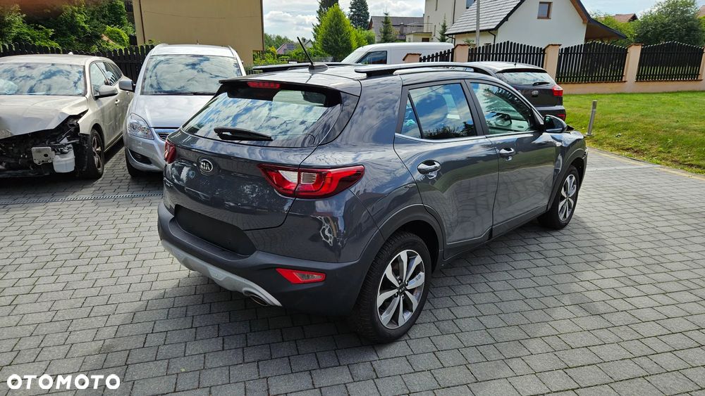Kia Stonic 1.2 Spirit - 4