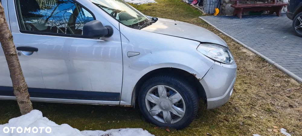 Dacia Sandero 1.4 MPI - 4