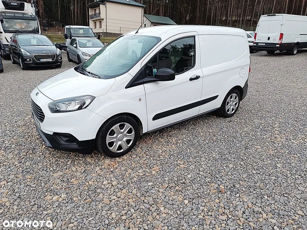 Ford Transit courier - 2