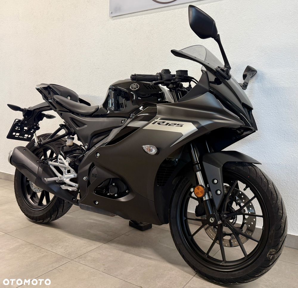 Yamaha R125 - 3