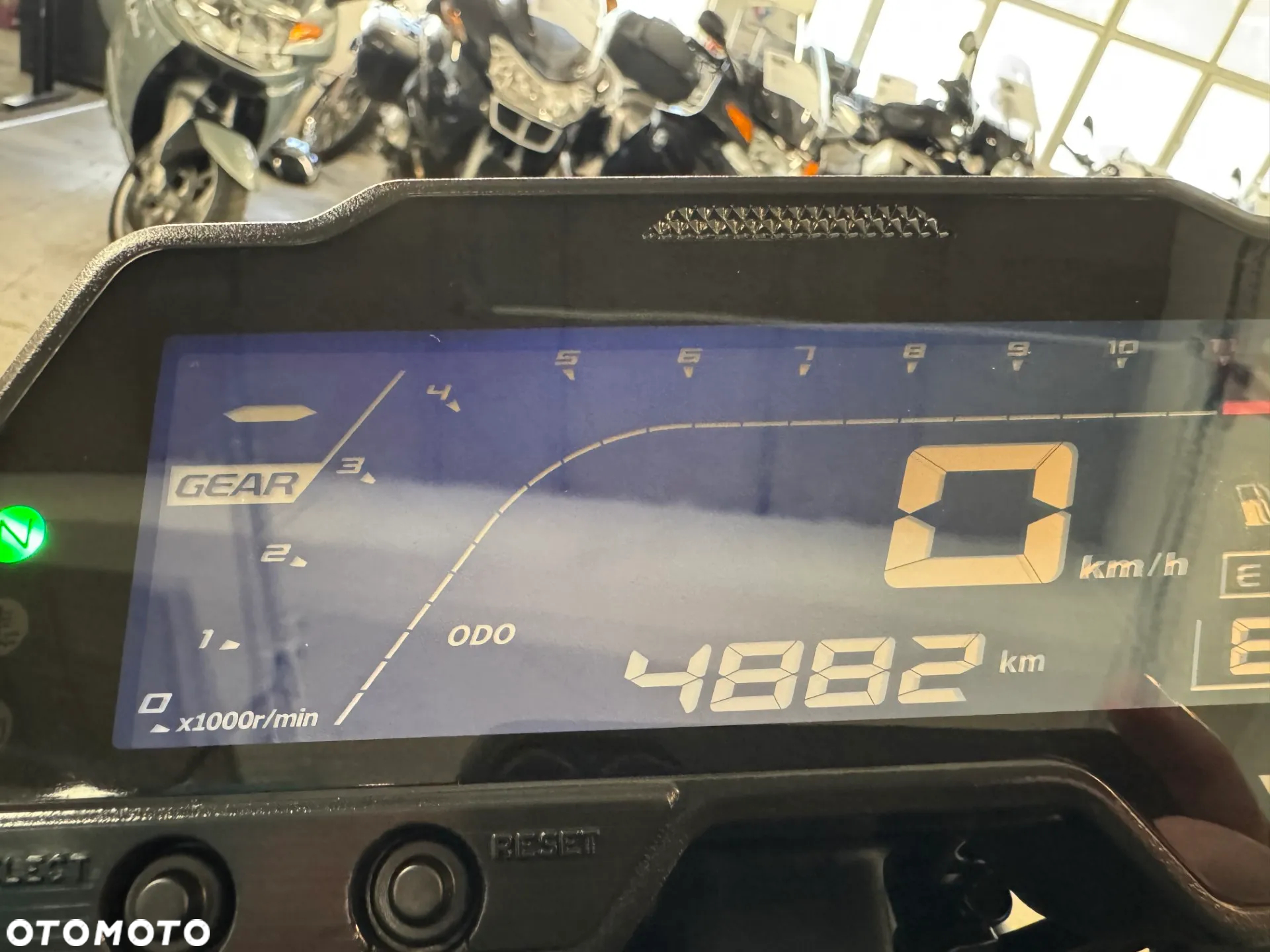 Yamaha MT - 34