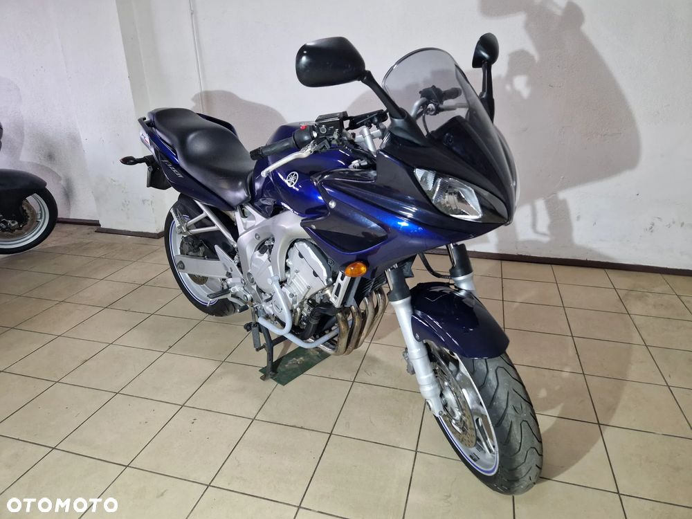 Yamaha FZ6 - 4