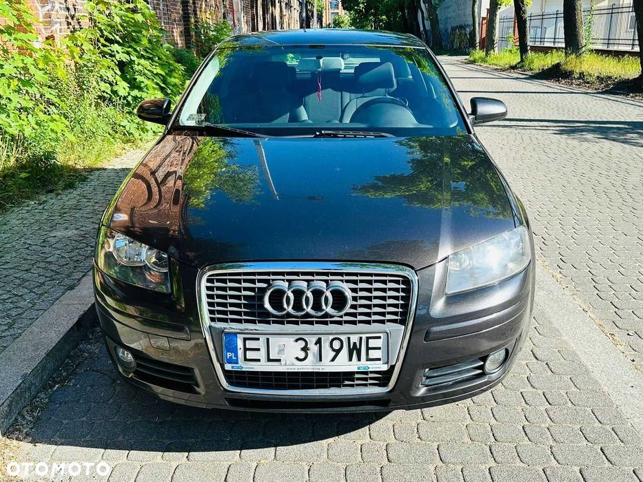 Audi A3 3-drzwiowe 1.6 TDI DPF S line Sportpaket - 14