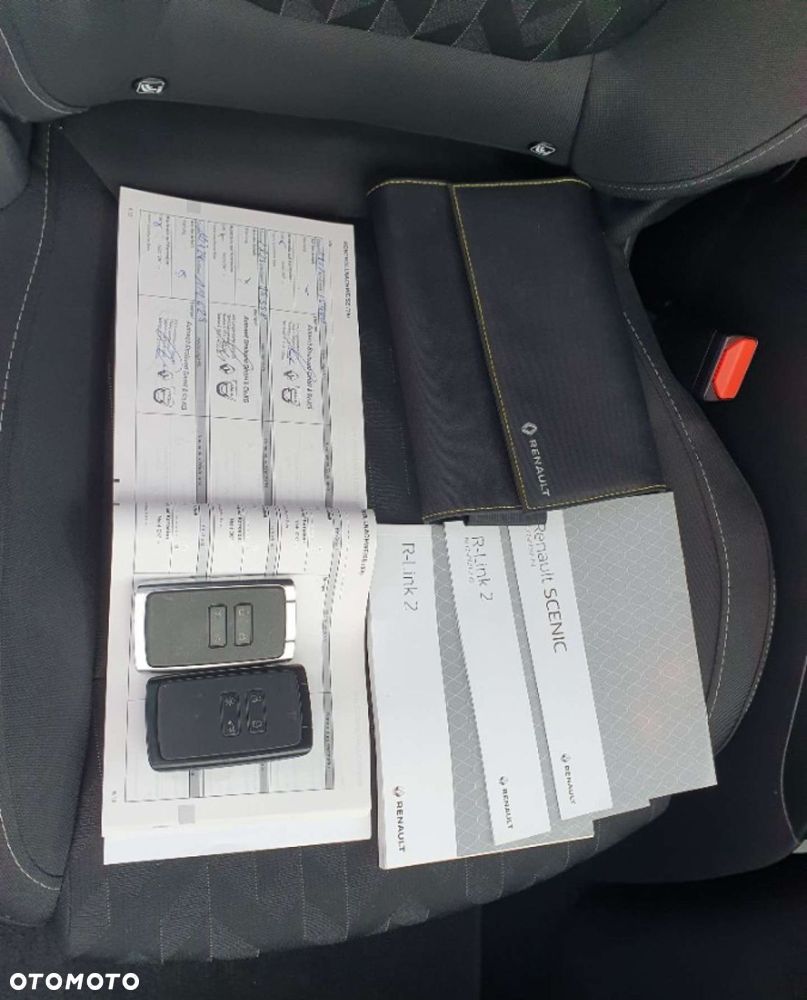 Renault Grand Scenic - 12