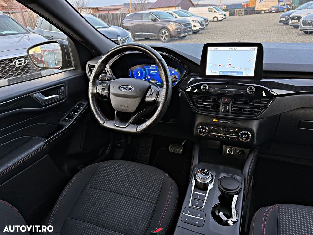 Ford Kuga 2.5 Duratec PHEV ST-LINE - 9