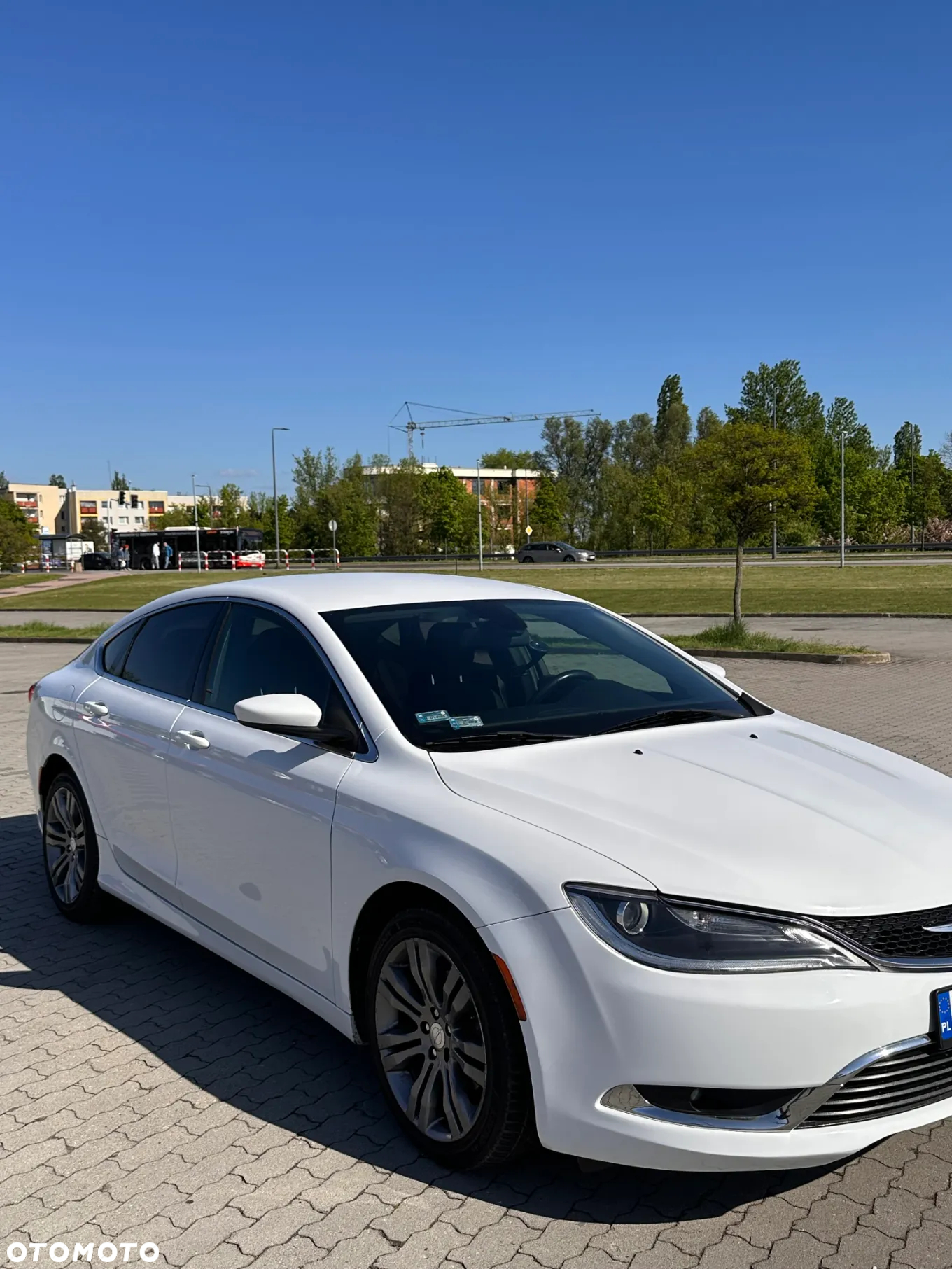 Chrysler 200 - 12