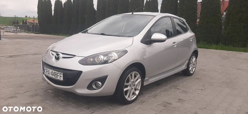 Mazda 2 - 8